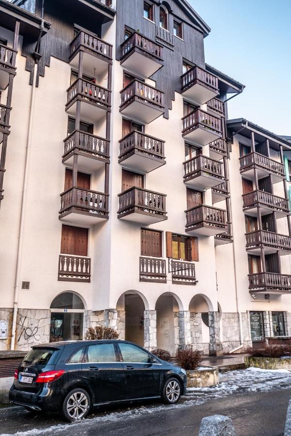 Apartment Forclaz 4B - Alpes Travel - Central Chamonix - Sleeps 4 Exterior photo